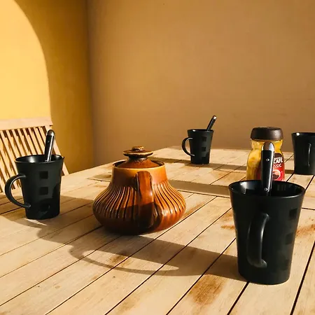 Club One Bed 72g アパート *